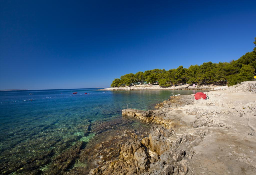 Glamping Tents | Losinj | Camp Cikat Малий Лошинь Екстер'єр фото